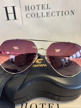 Carrera Pink Gradient Aviator Sunglasses with Gold Frame